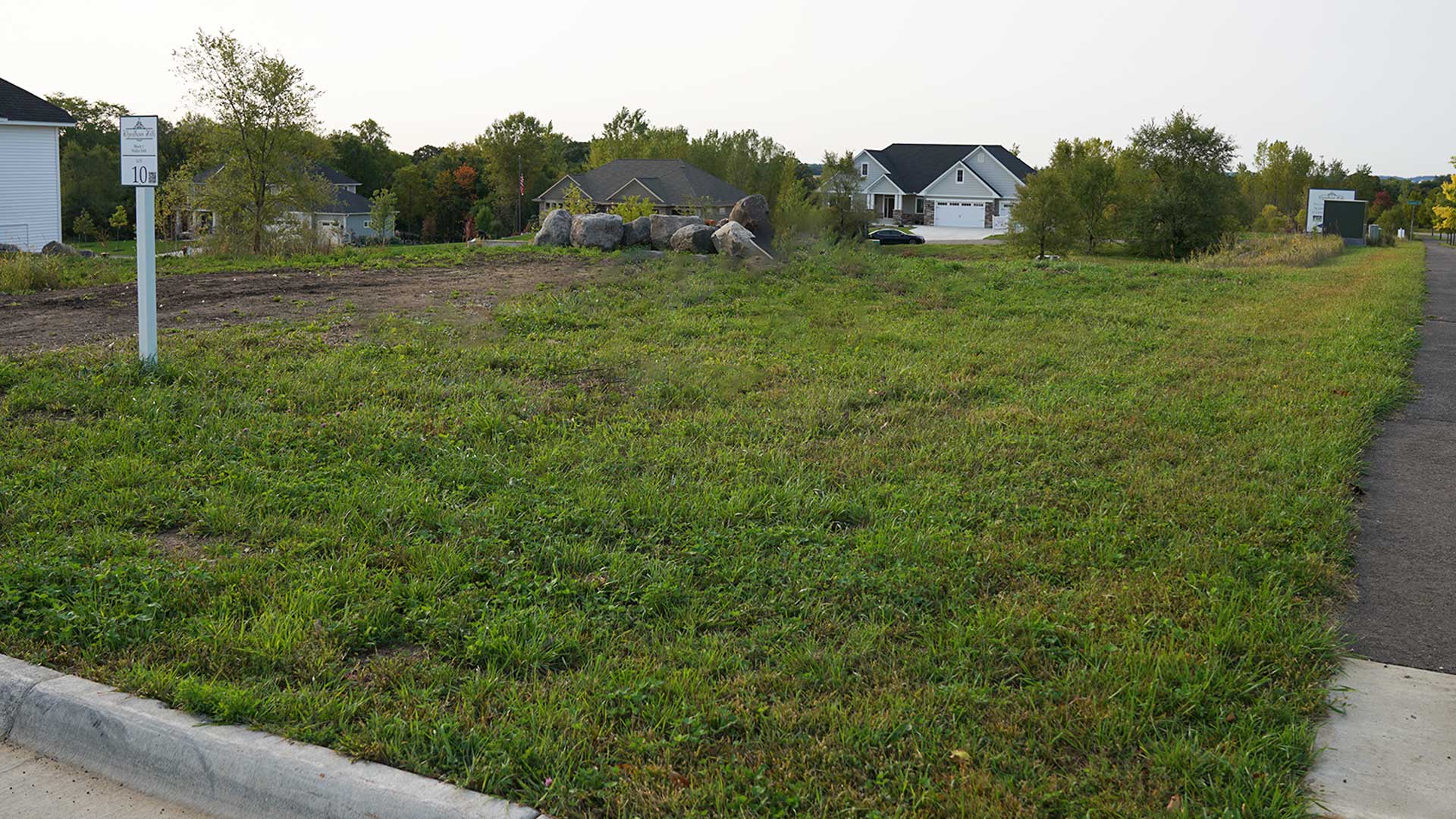 Wyndham Hills - Wallin 16th Lot 10 Block 1 From Bike Path